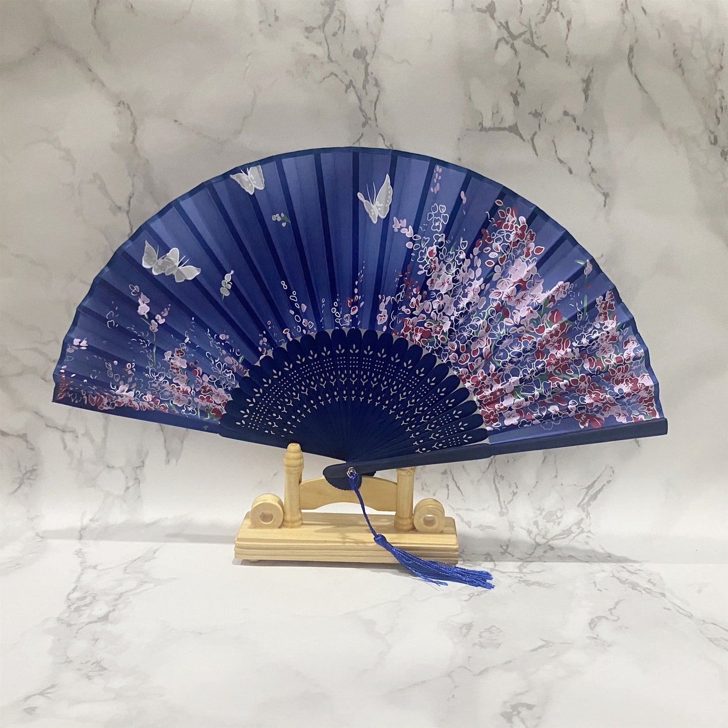 Chinese style classical ladies tassel small folding fan portable folding fan ladies gift small bamboo fan