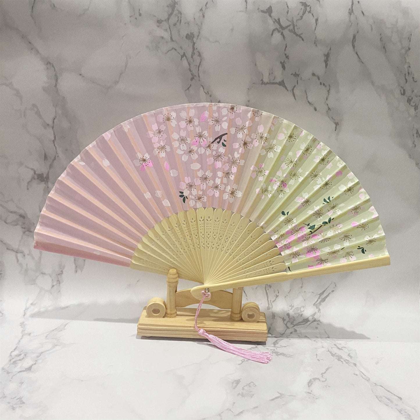 Chinese style classical ladies tassel small folding fan portable folding fan ladies gift small bamboo fan