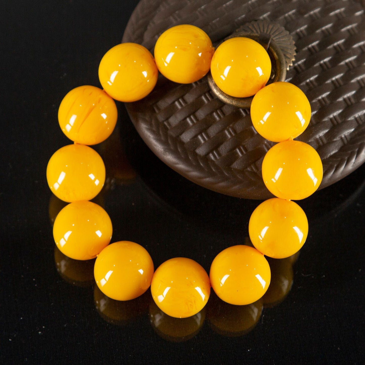 Chinoiserie yellow beeswax feng shui bracelets with floating flowers