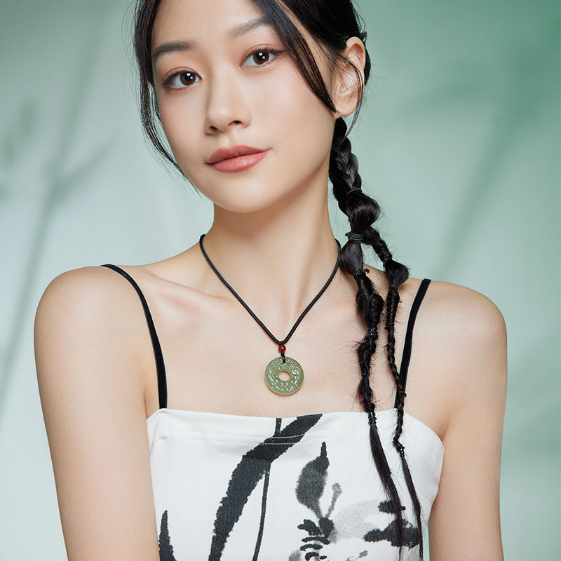 Chinoiserie Natural Selected Hetian Jade Pi Xiu Pendant Necklace for Men and Women