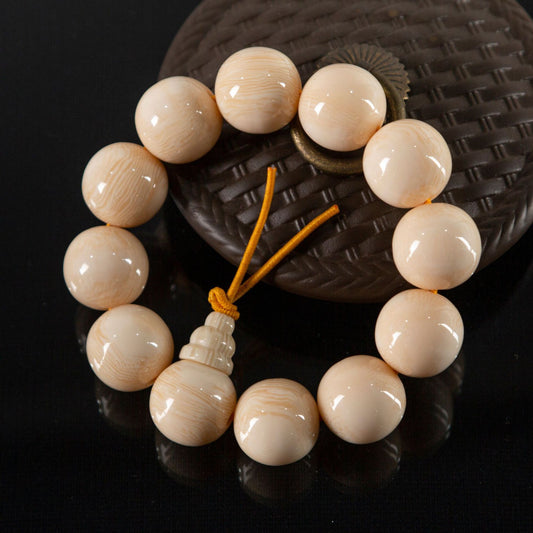 Chinoiserie imitation mammoth ivory resin feng shui Bracelets
