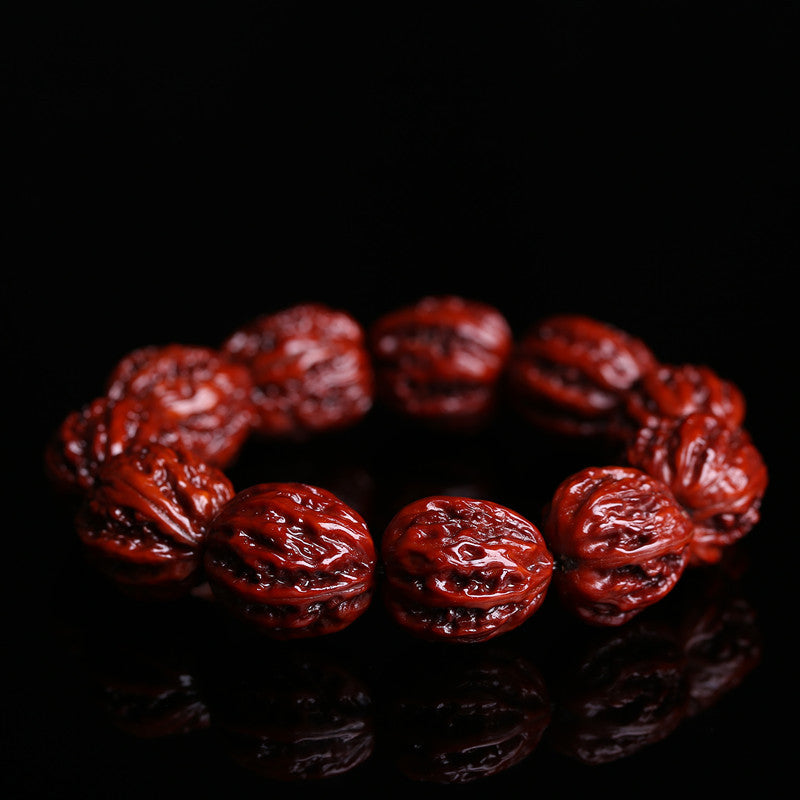 Chinoiserie patinated Wenwan walnut bracelet, natural walnut string bracelet, size about 20mm