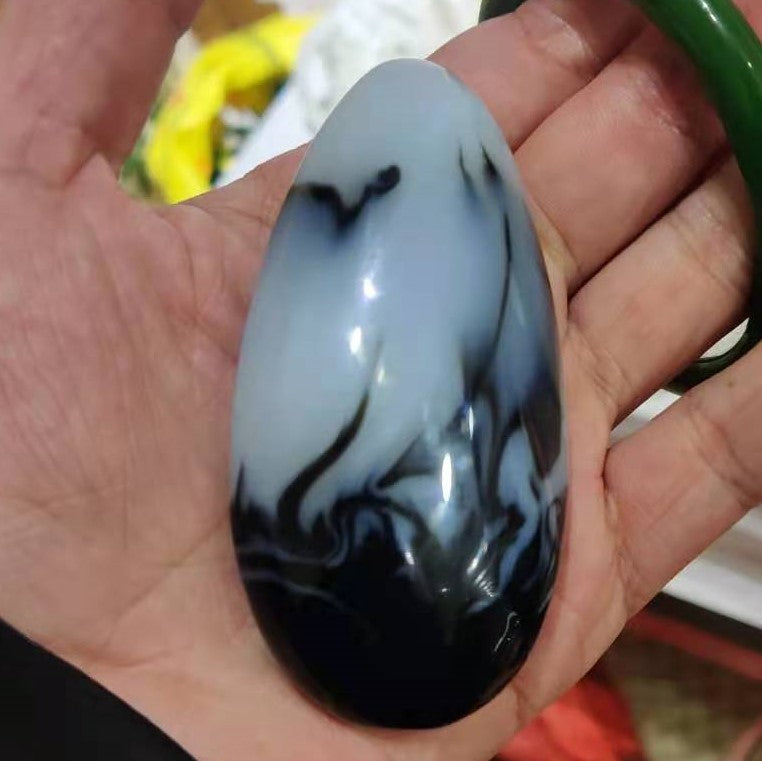 Chinoiserie natural chicken blood pattern jade crafts ornaments