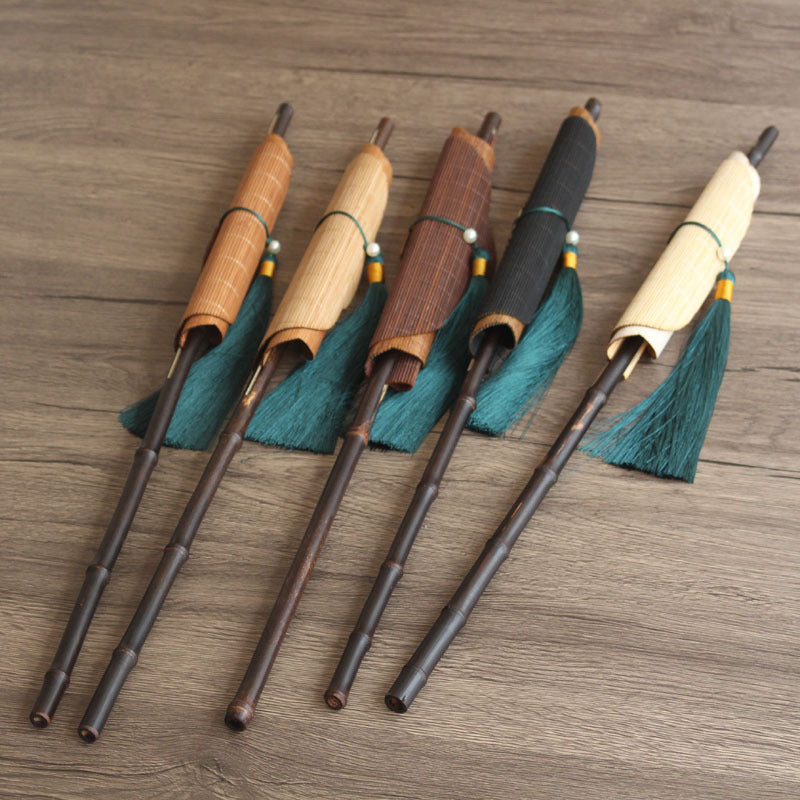 Chinese ancient style ladies' waist fan can be curled and stored into a small round fan, a classical bamboo woven cultural and creative fan